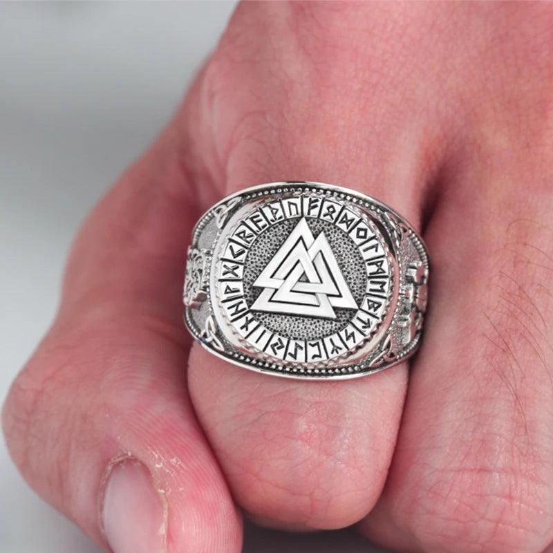 Valknut Ring